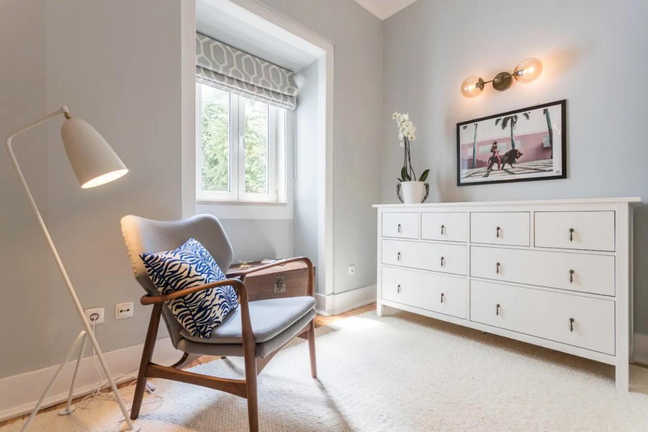 Beautiful And Stylish 5br In The Heart Of Chiado * Lisboa